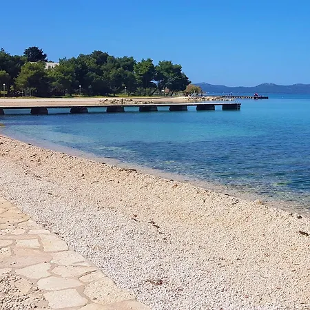 Apartment With Parking Space - 27940 Zadar